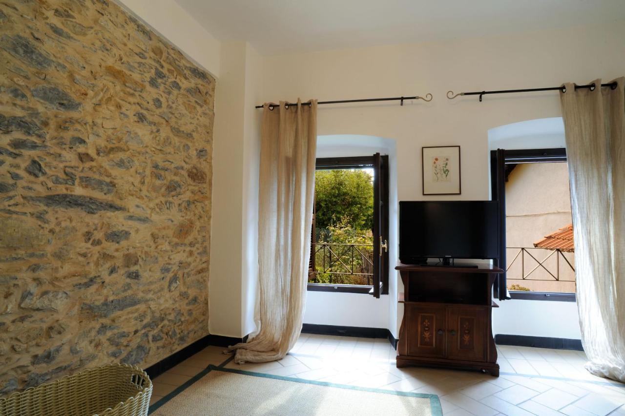 Borgata Cantone Country House B&B ガルレンダ エクステリア 写真