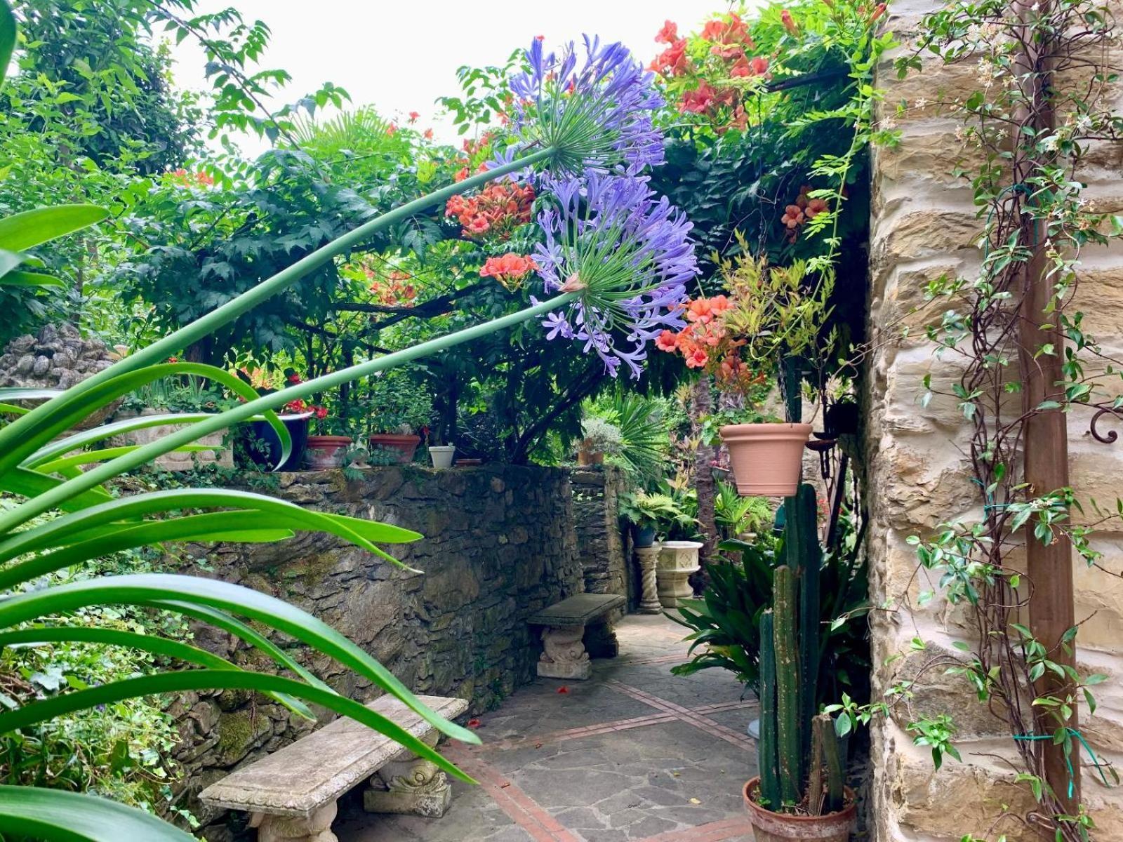Borgata Cantone Country House B&B ガルレンダ エクステリア 写真